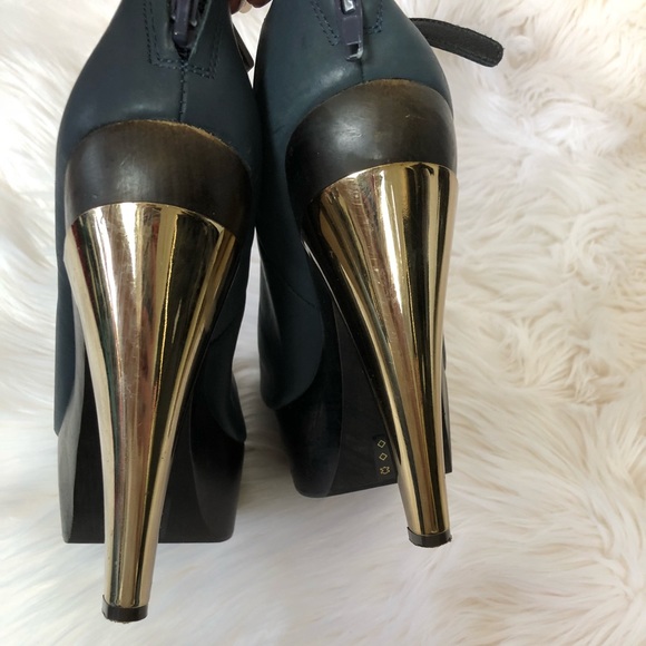 Messeca Peep Toe Booties Blue with Gold Heel Sz 10 - Picture 3 of 6